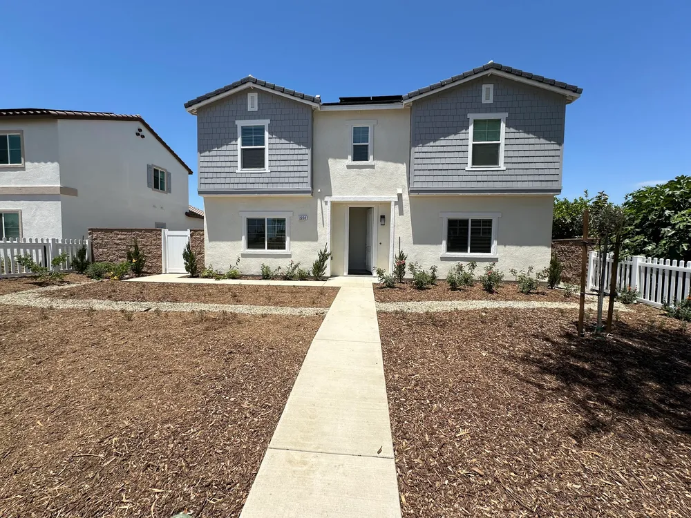 Citrus Grove community exterior